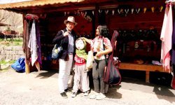 Japon sanatçı, 12 bin 500 kilometreden bez bebek tutkusu için Kayseri'ye geldi