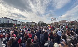 Kampanyası tamamlanan DMD'li Gökalp için bir araya gelip, gökyüzüne balon bıraktılar