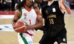 Karşıyaka'da Young sıkıntısı