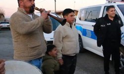 Kavga ihbarına giden polise 'davullu-zurnalı' kutlama