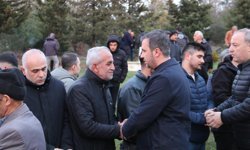 Kaza sırasında araçtan fırlayıp TIR'ın altında kalan Yamaç bebek, toprağa verildi