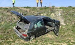 Konya'da 2 otomobil çarpıştı; 6 yaralı