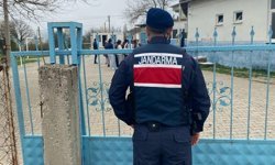 Manisa'da jandarma ekipleri sorumluluk bölgesindeki 474 okulda önlem aldı