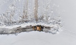 Ordu'da 4 metreyi bulan karla mücadele çalışması