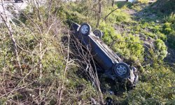 Ordu'da otomobil, şarampole devrildi; sürücü yaralı