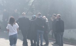 Sarıyer'de balkondaki semaver yangına neden oldu; alevler gecekonduya sıçradı