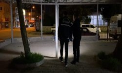 'Sevgili' kavgasında birbirini bıçaklayan kızlardan biri tutuklandı