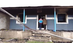 Tek katlı müstakil ev yandı