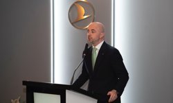 THY'de devir teslim töreni yapıldı