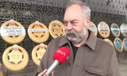 Tiyatro oyuncusu Feyha Çelenk son yolculuğuna uğurlandı