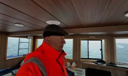 Türk balıkçı teknesini taciz eden Yunan unsurları, bölgeden uzaklaştırıldı