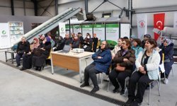 Ümraniye'de 60 yaş üzeri vatandaşlar geri dönüşüm etkinliğinde buluştu