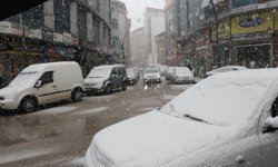 Van'da kar yağışı; 93 yerleşim yeri ulaşıma kapandı (2)