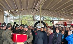 Yalçın Küçük son yolculuğuna uğurlandı