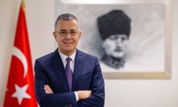 Yeditepe Üniversitesi Rektörü Prof. Dr. Durman: Eğitim bir başlangıç, farkı sizin yaptıklarınız yaratır