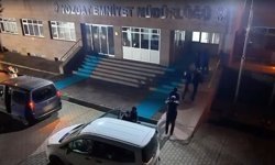 Yolcu otobüsünün bagajında 53 kaçak göçmen yakalandı: 6 tutuklama