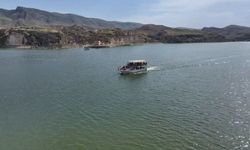 12 bin yıllık geçmişe sahip Hasankeyf'te bayram yoğunluğu/Ek fotoğraflar