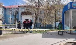 Adliyeye boşanma başvurusu yapmaya gelen eniştesini vurdu