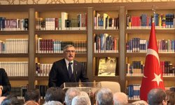 AK Parti, 'Kütüphane Sohbetleri'nde Erol Güngör'ü andı