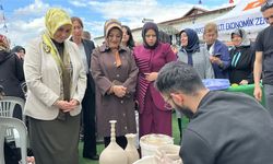 AK Parti'li Ercan, Kütahya'da kadınlarla bir araya geldi