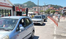 Amasra'da bayram yoğunluğu; 5 günde 25 bin 308 araç girişi oldu