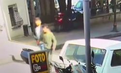 Anahtarı üzerinde bırakılan taksiyi götürmeye çalışmıştı, bu kez ailesinin evini yaktı
