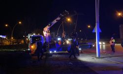 Ankara'da aydınlatma direğine çarpan motosiklet sürücüsü öldü