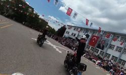 Ankara'da yunus polislerinden '19 Mayıs' gösterisi