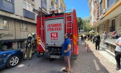 Avcılar'da binada çıkan yangın doğal gaz sayacına sıçradı; vanayı kapatan komşu faciayı önledi