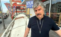 Avcılar'da iş yerinin önündeki teknenin aküsünün çalındığı anlar kamerada