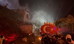 Aydın'da 2 katlı müstakil evde çıkan yangın söndürüldü