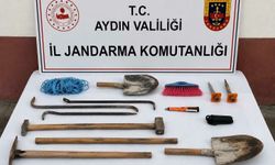 Aydın'da kaçak tarihi eser kazısına suçüstü; 3 gözaltı