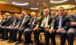 Aziz Yıldırım İzmir'de Fenerbahçelilerle buluştu / Fotoğraflar