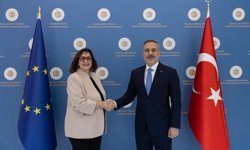 Bakan Fidan, Avrupa Komisyonu Komiseri Suica ile görüştü