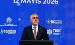 Bakan Işıkhan: Emekli aylığı ve ikramiyelerini 17-22 Mayıs tarihleri arasında yatırıyoruz