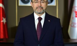 Bakan Yumaklı: Türkiye, koloni sayısında ve bal üretiminde AB'de 1'inci sırada