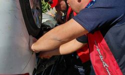 Balıkesir'de otomobil takla attı: 1 ölü, 3 yaralı
