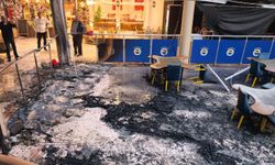 Bursa'da Fenerbahçeliler Derneğinde 2 çocuk yangın çıkardı; o anlar kamerada