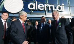 Cumhurbaşkanı Erdoğan, 'Astana Alem AI Yapay Zeka Merkezi'ni ziyaret etti