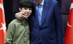 Cumhurbaşkanı Erdoğan, Gazzeli Ebu Cezer ve ailesini kabul etti / Metin eklendi