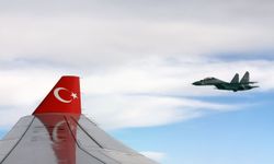 Cumhurbaşkanı Erdoğan, Kazakistan'da resmi törenle karşılandı