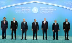 Cumhurbaşkanı Erdoğan, Türk Devletleri Teşkilatı Gayriresmi Zirvesi'nde aile fotoğrafı çekimine katıldı