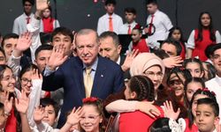 Cumhurbaşkanı Erdoğan ve eşi Emine Erdoğan, Cumhurbaşkanlığı Çocuk Orkestrası ve Korosu konserine katıldı
