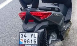 Devrilen motosikletin sürücüsü polis memuru yaralandı