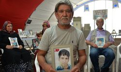 Diyarbakır'da evlat nöbetini sürdüren aileler, 14'üncü bayrama da buruk girdi