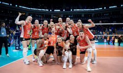 Eczacıbaşı Dynavit Şampiyonlar Ligi Finali'nde VakıfBank'ın rakibi oldu