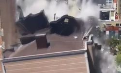 Esenyurt'ta yıkım sırasında binanın çöktüğü anlar kamerada
