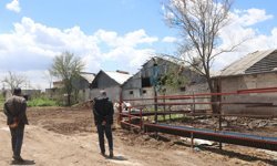 Fırtınada devrilen duvarın altında kalan besici: Sağ çıktığım için şükrediyorum