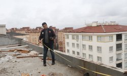 Gaziantep'te fırtınanın hasar tespiti sürüyor; çatılardaki zarar dron kamerasında