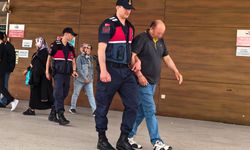 Hamamda müşterinin kredi kartını çalıp alışveriş yapan 2 şüpheliden 1'i tutuklandı